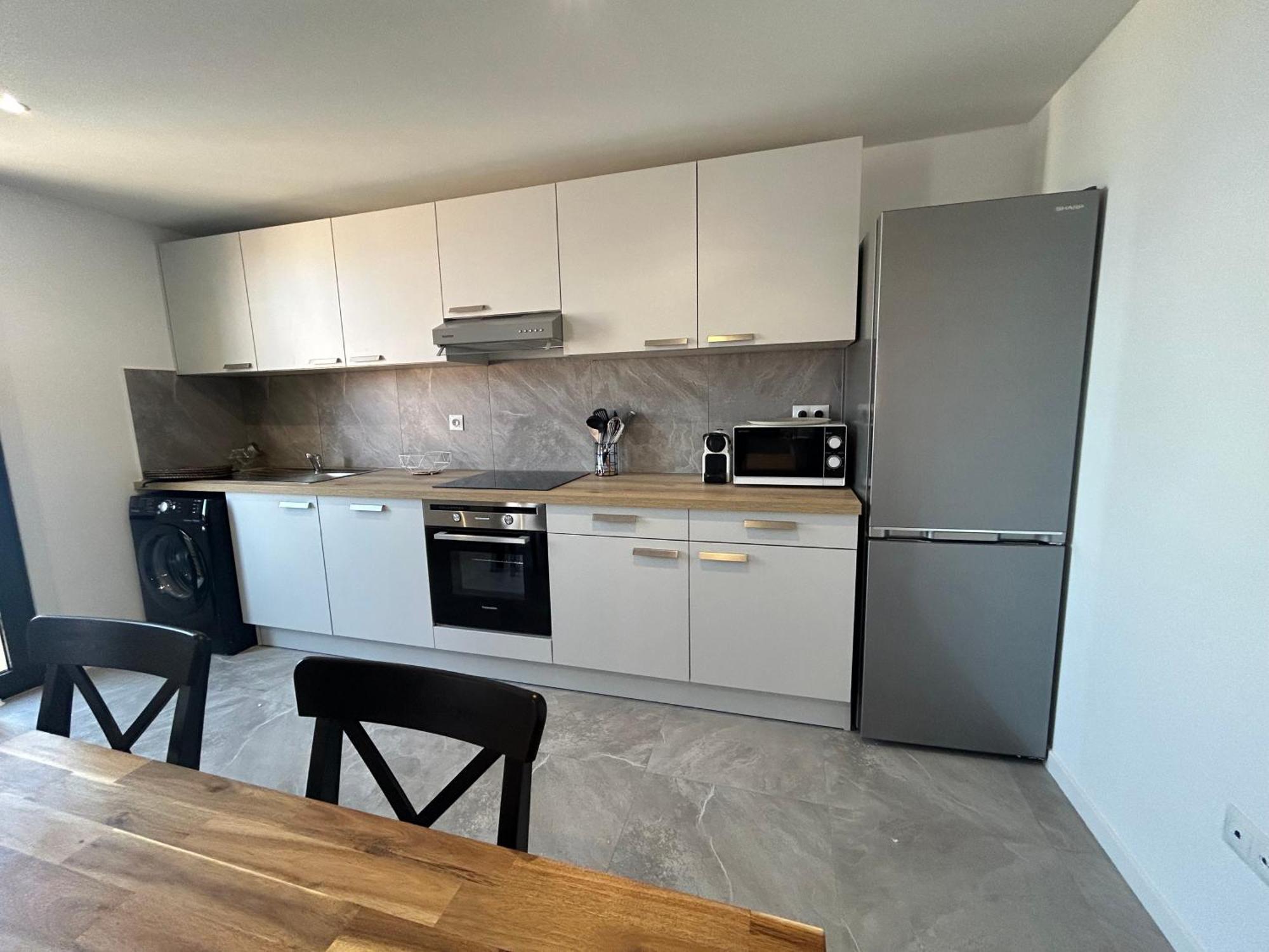 Residence "A Torbia" , 4 Appartements De 2 A 6 Personnes La Turbie Quarto foto