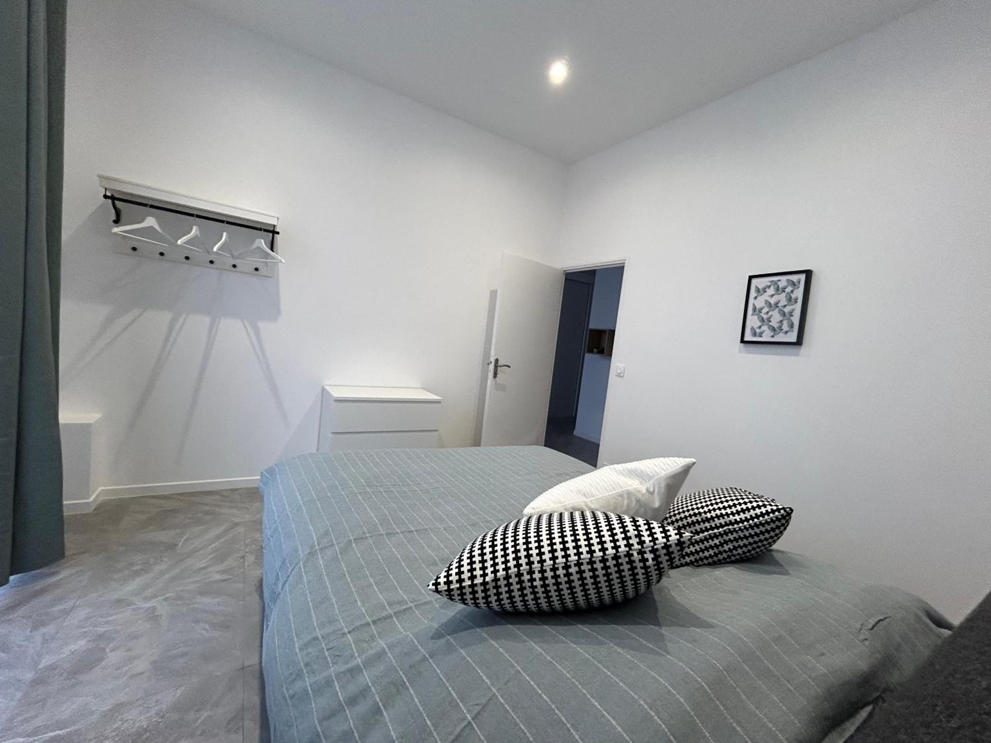Residence "A Torbia" , 4 Appartements De 2 A 6 Personnes La Turbie Quarto foto
