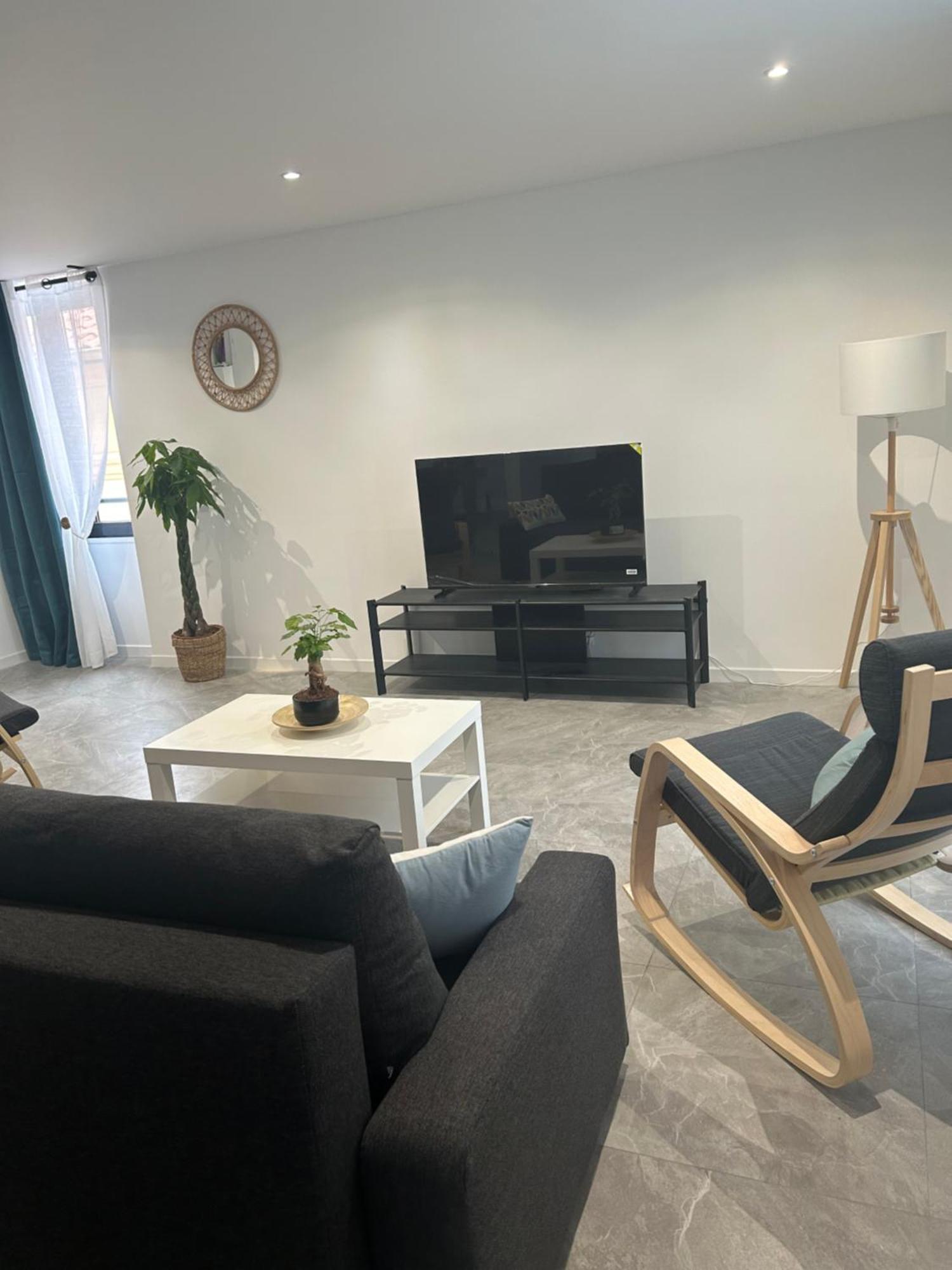 Residence "A Torbia" , 4 Appartements De 2 A 6 Personnes La Turbie Quarto foto