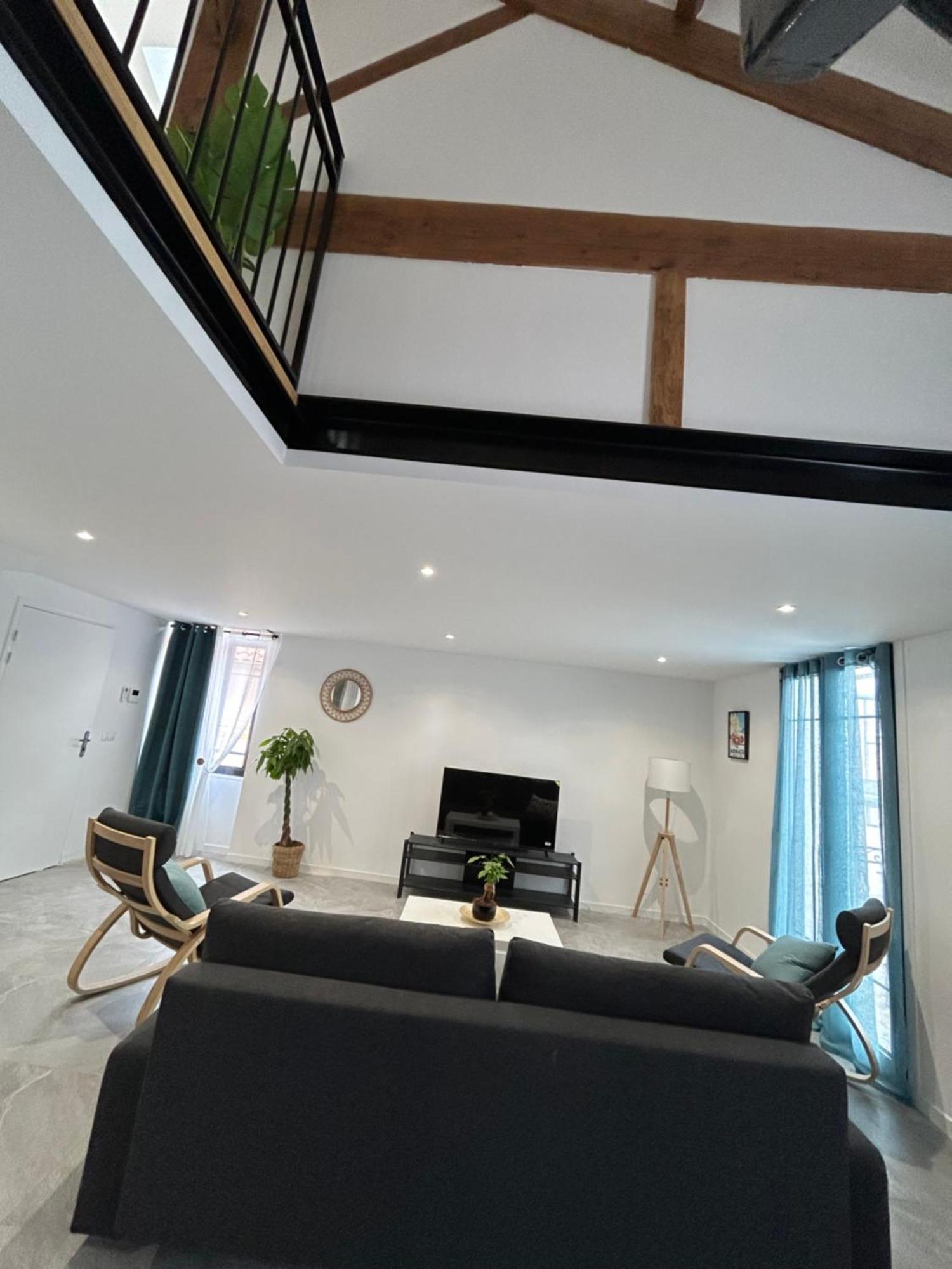 Residence "A Torbia" , 4 Appartements De 2 A 6 Personnes La Turbie Quarto foto
