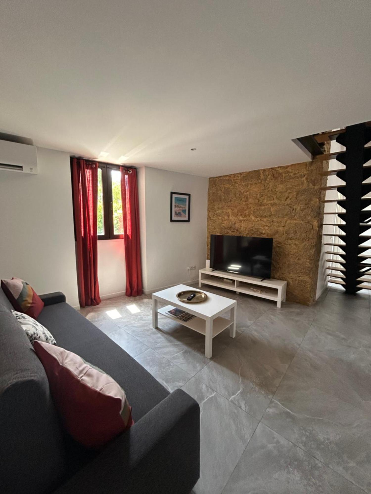 Residence "A Torbia" , 4 Appartements De 2 A 6 Personnes La Turbie Quarto foto